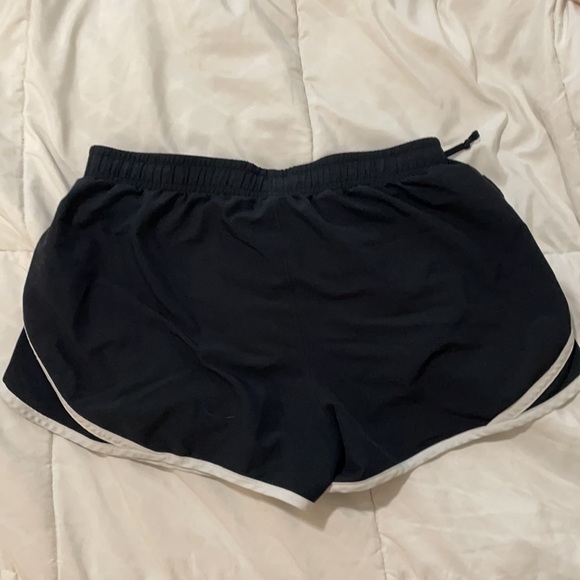 UA running shorts - Picture 2 of 2